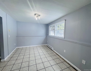 87 Ellis Avenue - Photo Thumbnail 3