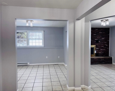 87 Ellis Avenue - Photo Thumbnail 4