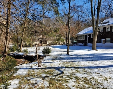 215 Harriman Road - Photo Thumbnail 19