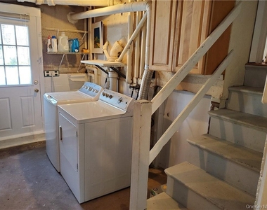 215 Harriman Road - Photo Thumbnail 18