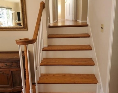215 Harriman Road - Photo Thumbnail 7