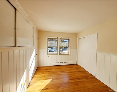 215 Harriman Road - Photo Thumbnail 9
