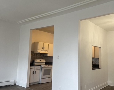 9 Saint Joseph's Terrace - Photo Thumbnail 8