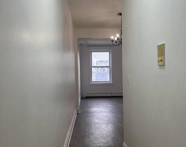 9 Saint Joseph's Terrace - Photo Thumbnail 24