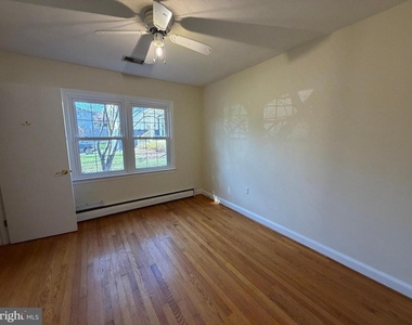 540 Bellview Ave - Photo Thumbnail 18