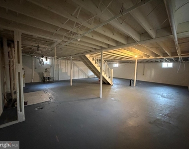540 Bellview Ave - Photo Thumbnail 26
