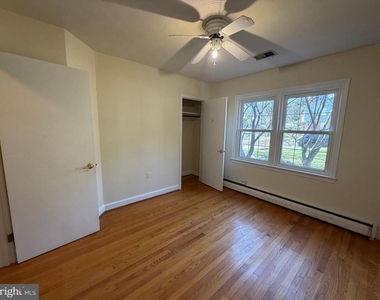 540 Bellview Ave - Photo Thumbnail 19