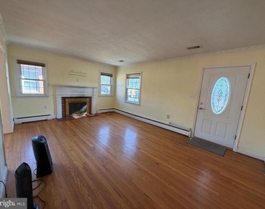 540 Bellview Ave - Photo Thumbnail 7