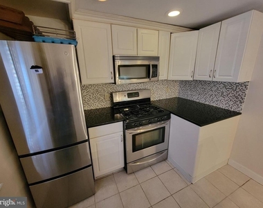 1828 Green Street - Photo Thumbnail 8