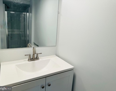2500 Lake Avenue - Photo Thumbnail 19