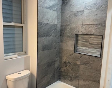 1224 Maryland Avenue Ne - Photo Thumbnail 8