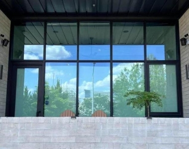 522 S Harrington Street - Photo Thumbnail 1