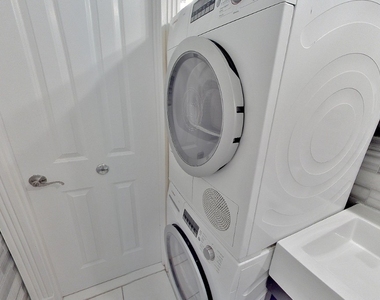 432 East 13th Street - Photo Thumbnail 5