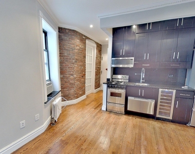 432 East 13th Street - Photo Thumbnail 1