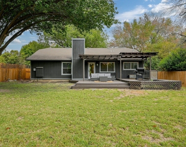 1807 Krizan Ave - Photo Thumbnail 33
