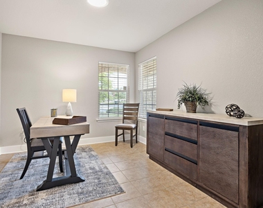128 Alamosa Creek Ln - Photo Thumbnail 15