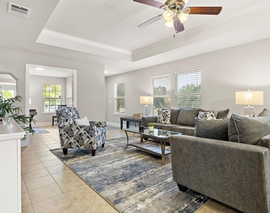 128 Alamosa Creek Ln - Photo Thumbnail 3