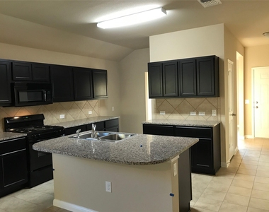 11305 Dawes Pl - Photo Thumbnail 3
