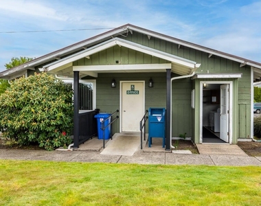 804 Chestnut Dr - Photo Thumbnail 1