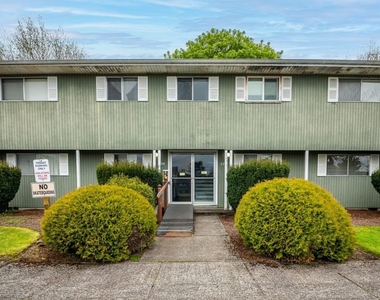 804 Chestnut Dr - Photo Thumbnail 3