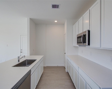 26514 Foxtail Fern Drive - Photo Thumbnail 28