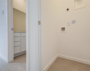 26514 Foxtail Fern Drive - Photo Thumbnail 32