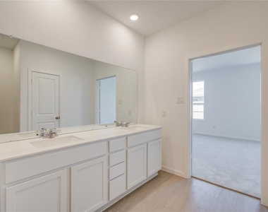26514 Foxtail Fern Drive - Photo Thumbnail 16