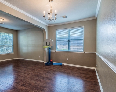 307 Autumn Creek Lane - Photo Thumbnail 10