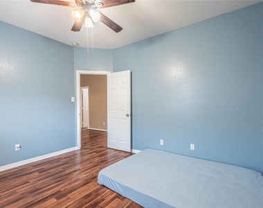307 Autumn Creek Lane - Photo Thumbnail 27