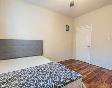 307 Autumn Creek Lane - Photo Thumbnail 29
