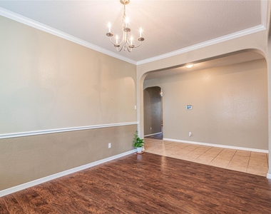 307 Autumn Creek Lane - Photo Thumbnail 11