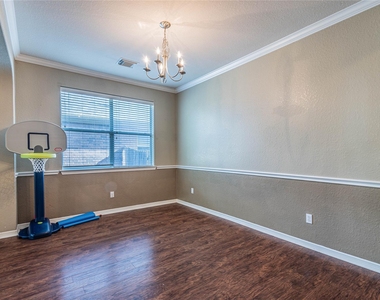 307 Autumn Creek Lane - Photo Thumbnail 9