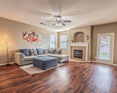 307 Autumn Creek Lane - Photo Thumbnail 5