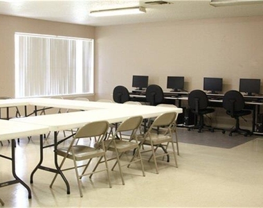 1301 S Tyler Street - Photo Thumbnail 4