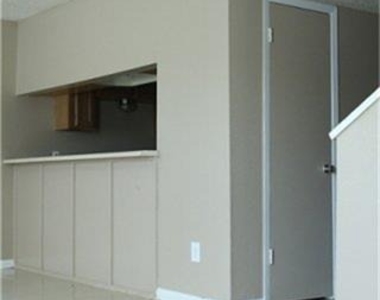 1301 S Tyler Street - Photo Thumbnail 3