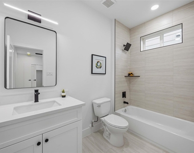 2014 Yates Street - Photo Thumbnail 24