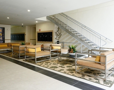 2401 S Gessner Road - Photo Thumbnail 4