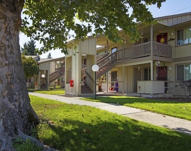 1220 W 8th St - Photo Thumbnail 6