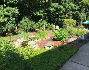 460 W Russell St - Photo Thumbnail 7