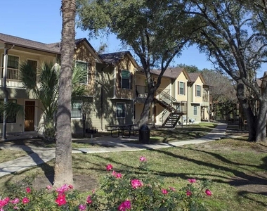 800 Babcock Road - Photo Thumbnail 11