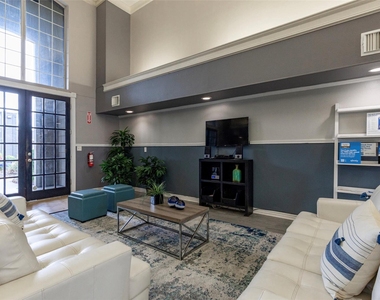 1370 Afton Street - Photo Thumbnail 18