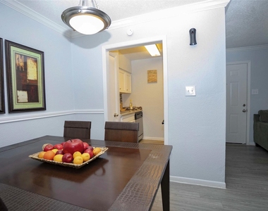 1370 Afton Street - Photo Thumbnail 10