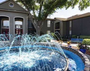 1370 Afton Street - Photo Thumbnail 2