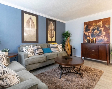 1370 Afton Street - Photo Thumbnail 13