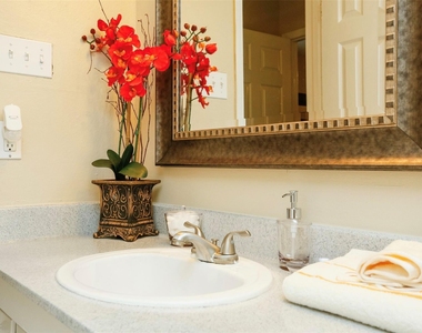 9407 Westheimer Road - Photo Thumbnail 6