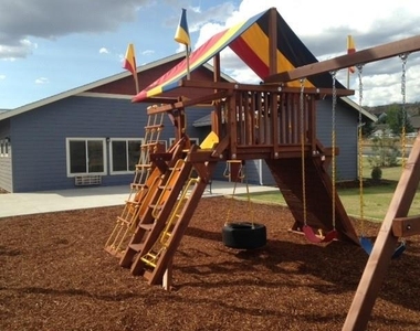 906 Shumway Road - Photo Thumbnail 3