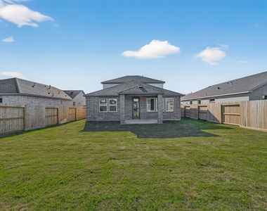 21926 Sam Raburn Drive - Photo Thumbnail 44
