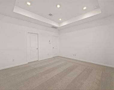 21926 Sam Raburn Drive - Photo Thumbnail 34