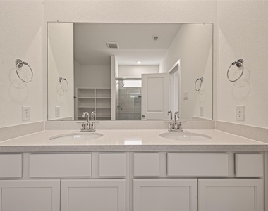 21926 Sam Raburn Drive - Photo Thumbnail 36