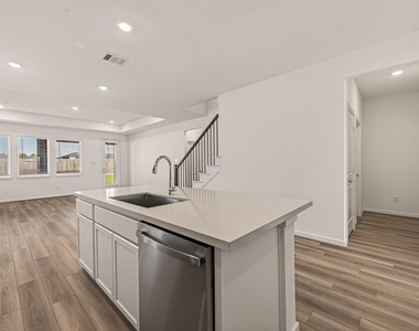 21926 Sam Raburn Drive - Photo Thumbnail 14